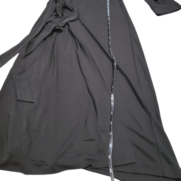 NEW DIANE VON FURSTENBERG wrap dress 6 - Picture 9 of 13